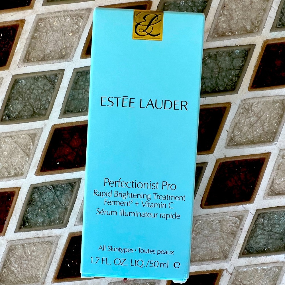Estée Lauder Perfectionist Pro